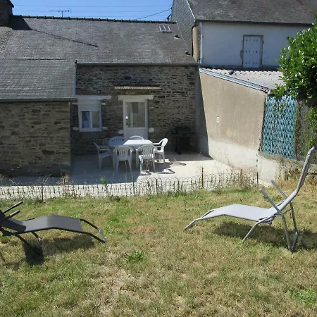 Maisonnette Avec Jardin Proche Du Mont Saint Michel Pontorson