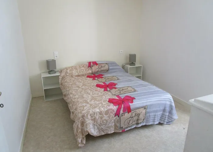 Feriehus Maisonnette Avec Jardin Proche Du Mont Saint Michel *